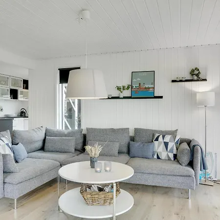 בית נופש Three-bedroom Haderslev With A Fireplace 06